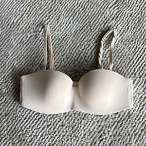 Victoria’s Secret Pink - Lightly Lined strapless bra